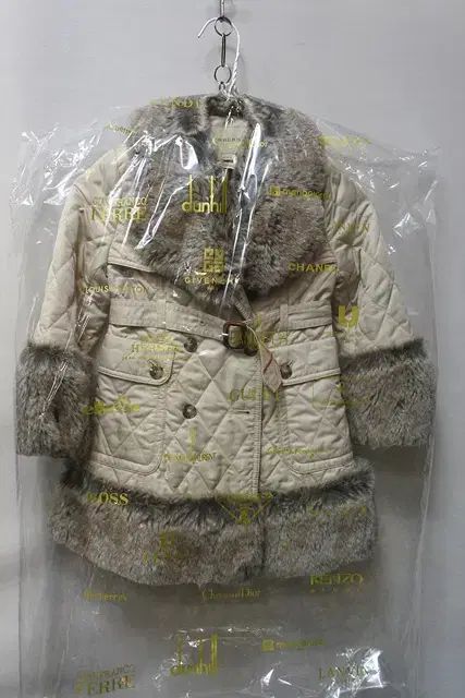 バーバリーキッズ キルティング コート 4 y 104 cm