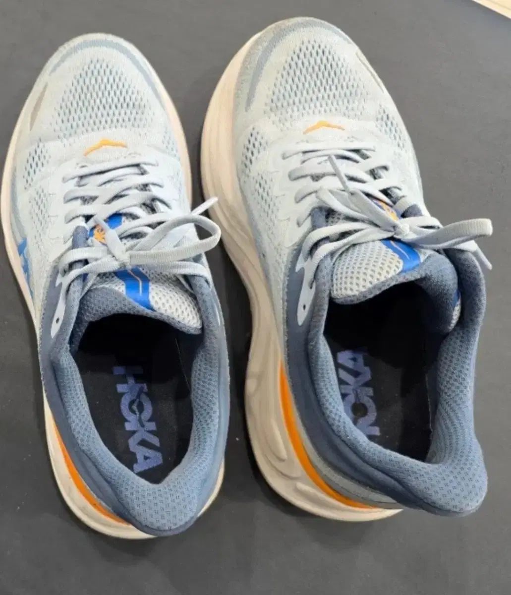 HOKA ONE ONE ボンダイ9 270mm ワイド