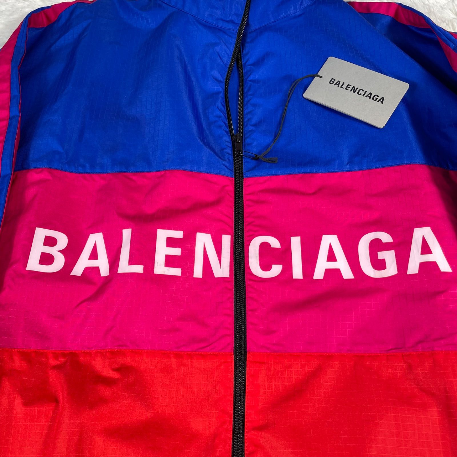 BALENCIAGA ウインドブレーカー 赤・黒・青 新品未使用】BALENCIAGA バレンシアガ トラックジャケット ポプリン