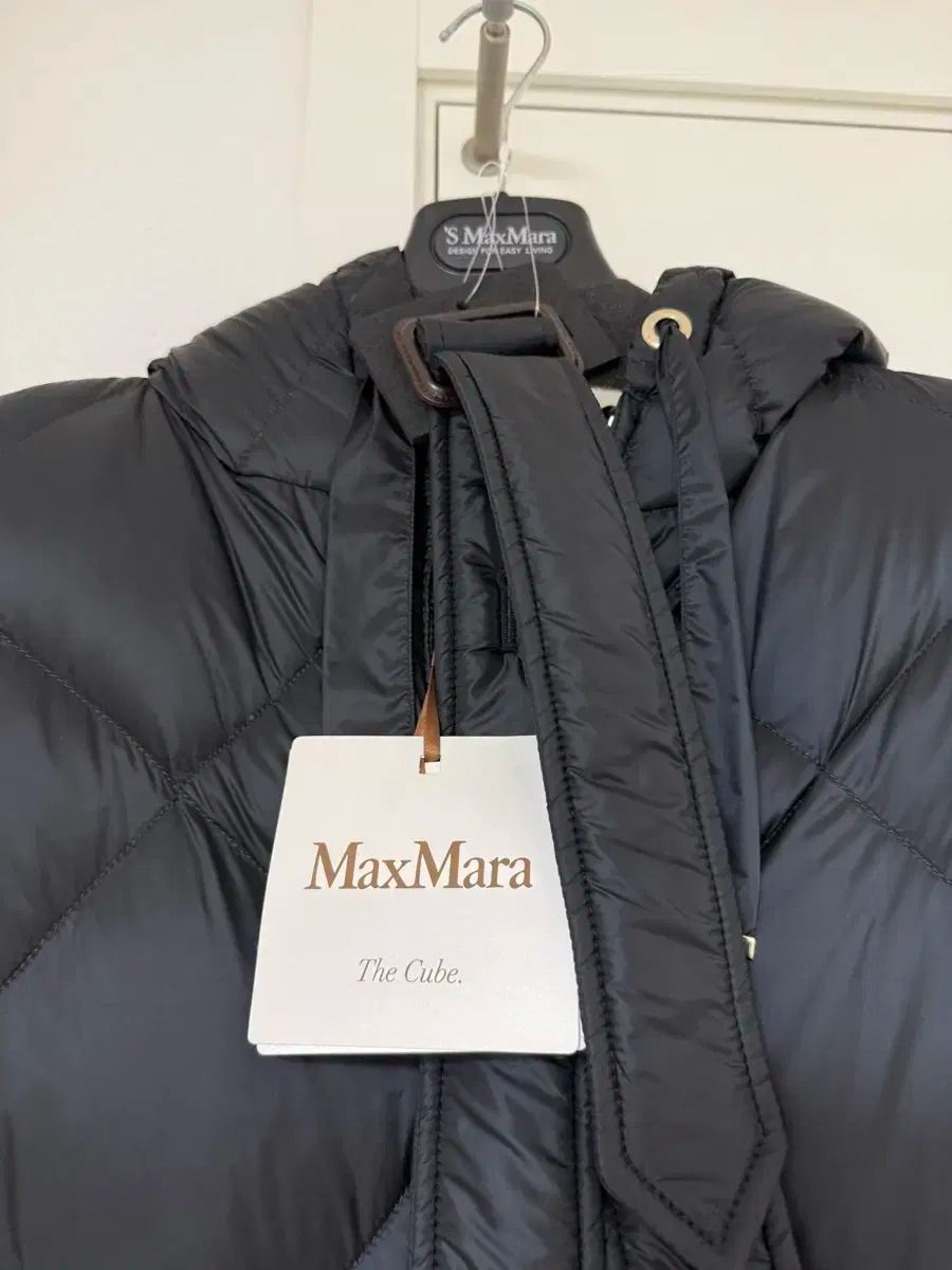 MAX MARA マックスマーラ tregil ダウンベスト ブラック 38