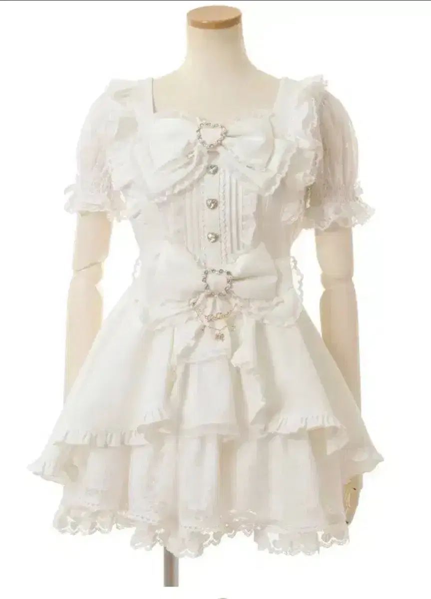 現物 リズリサ フロントカシュクール セットアップ 白