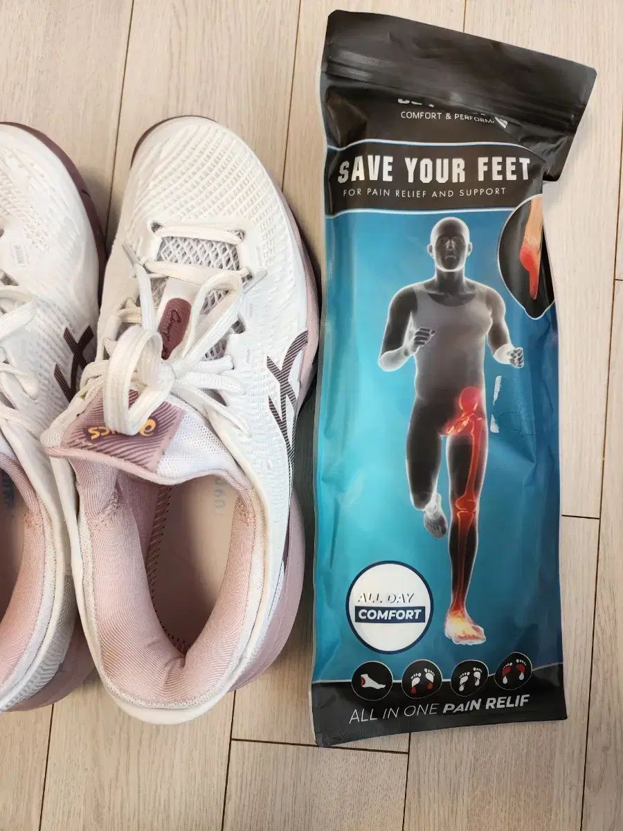 アシックス コートFF