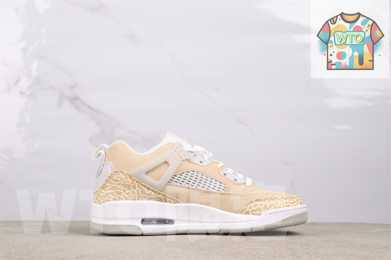 今日 Jordan HV 6528-100 ライトブラウン Light Brown