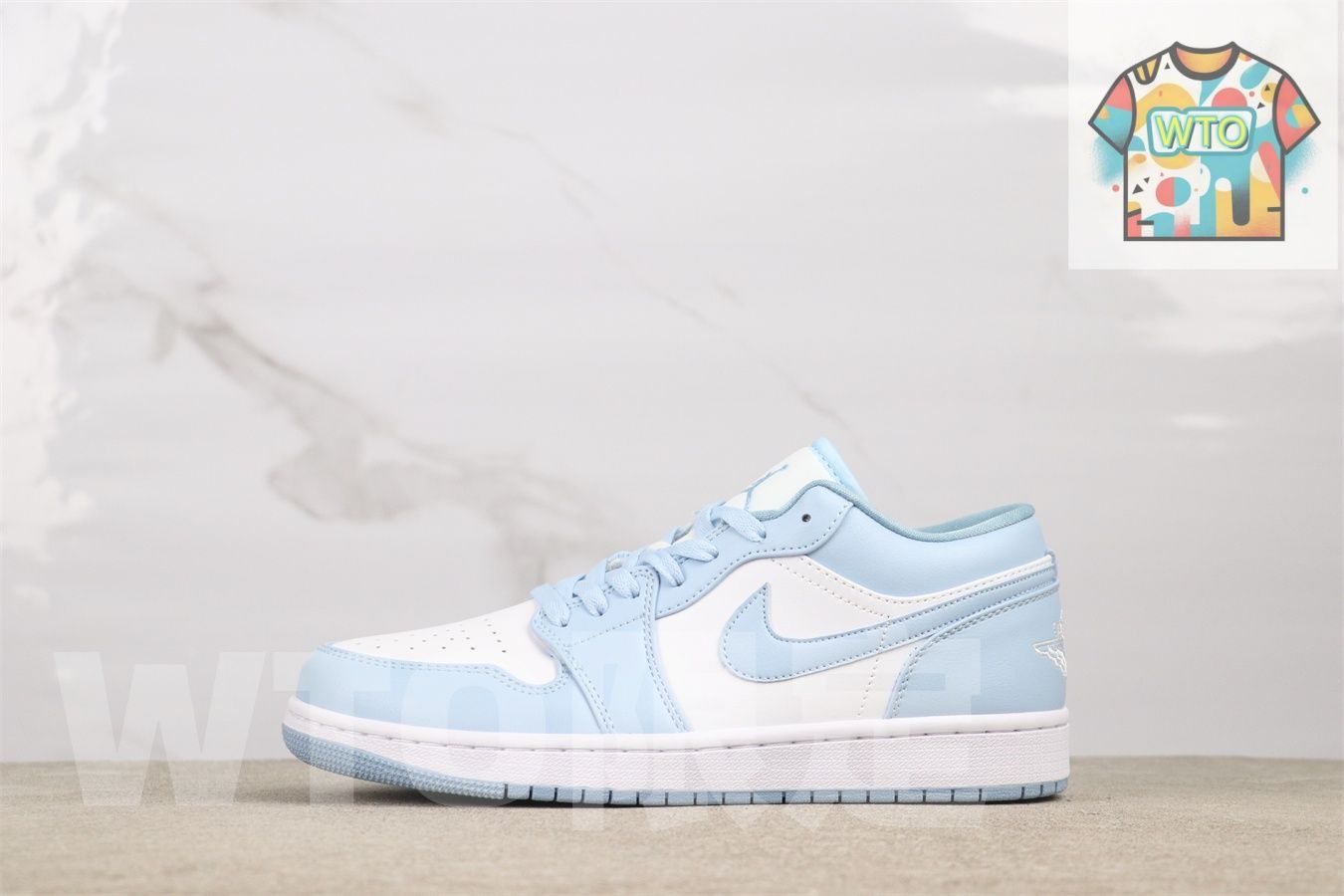 今日 エアジョーダン 1 ローカット アルミニウム DC 0774-141