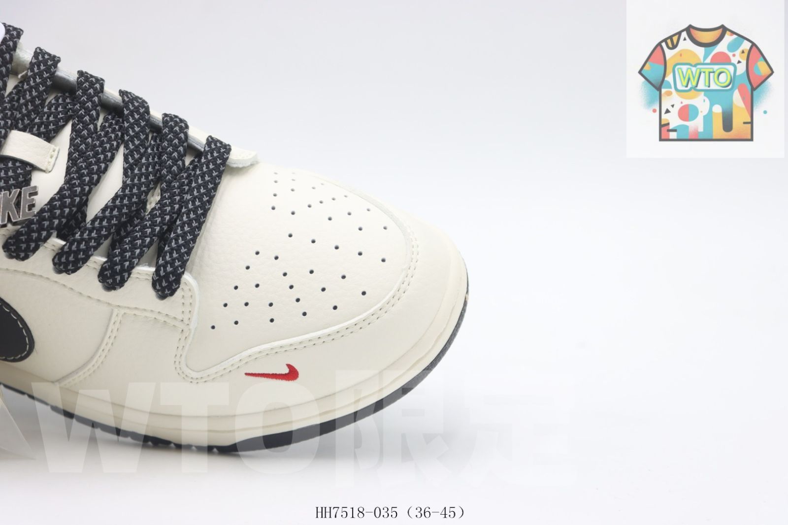 ボードシューズ 白黒