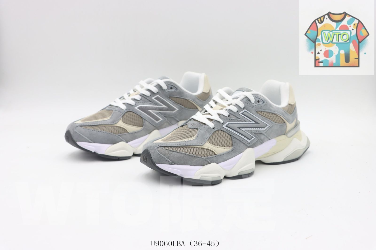 ランニングシューズ