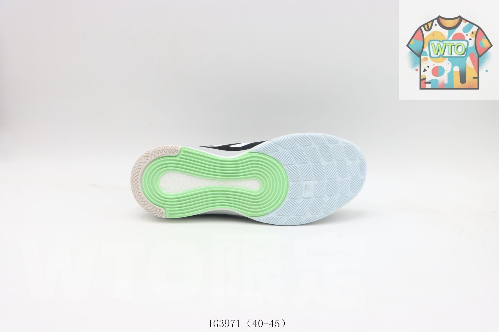 今日 アディダス