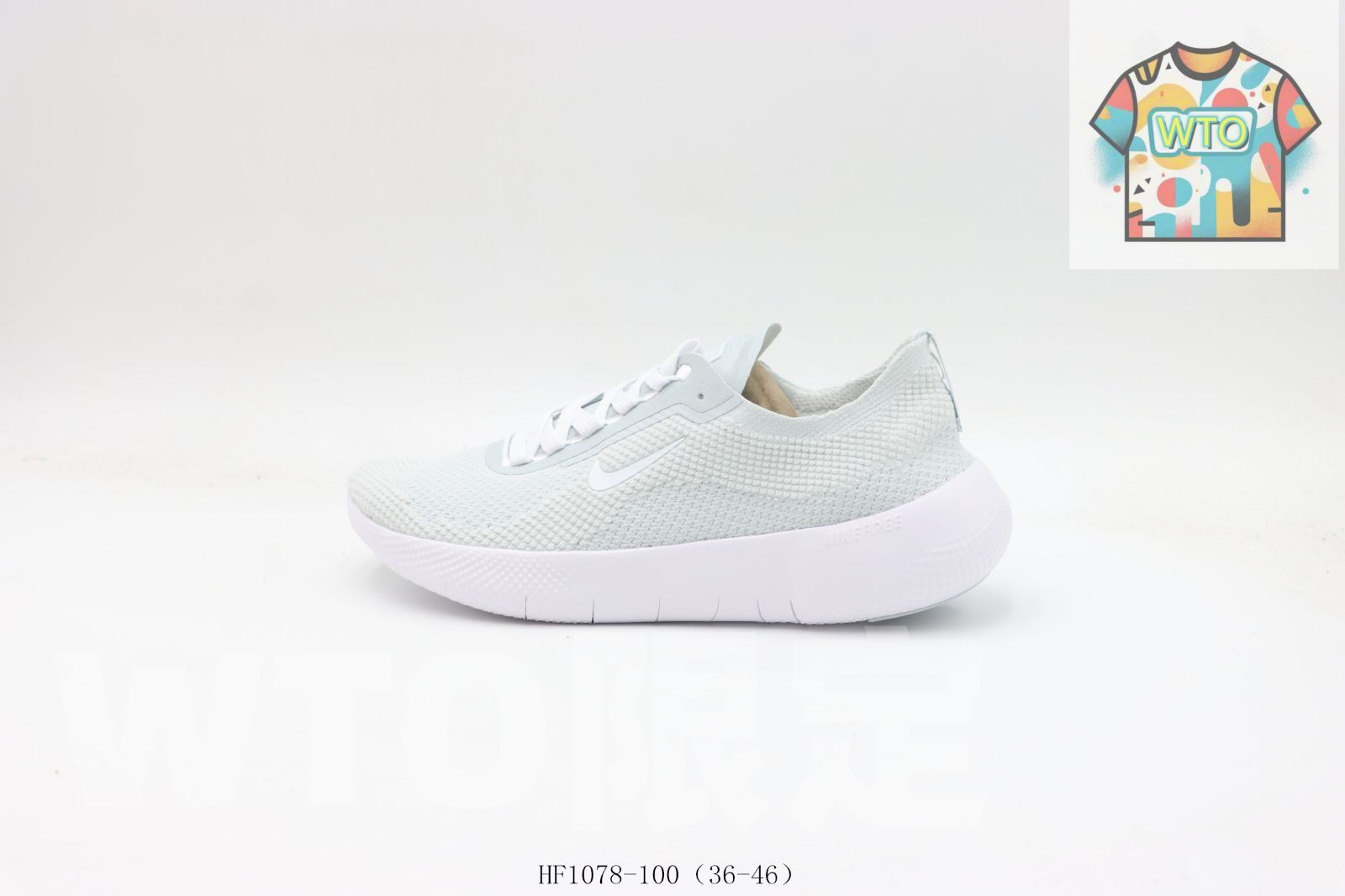 今日 ナイキ ランニングシューズ 灰白 HF 1078 100 Gray and White