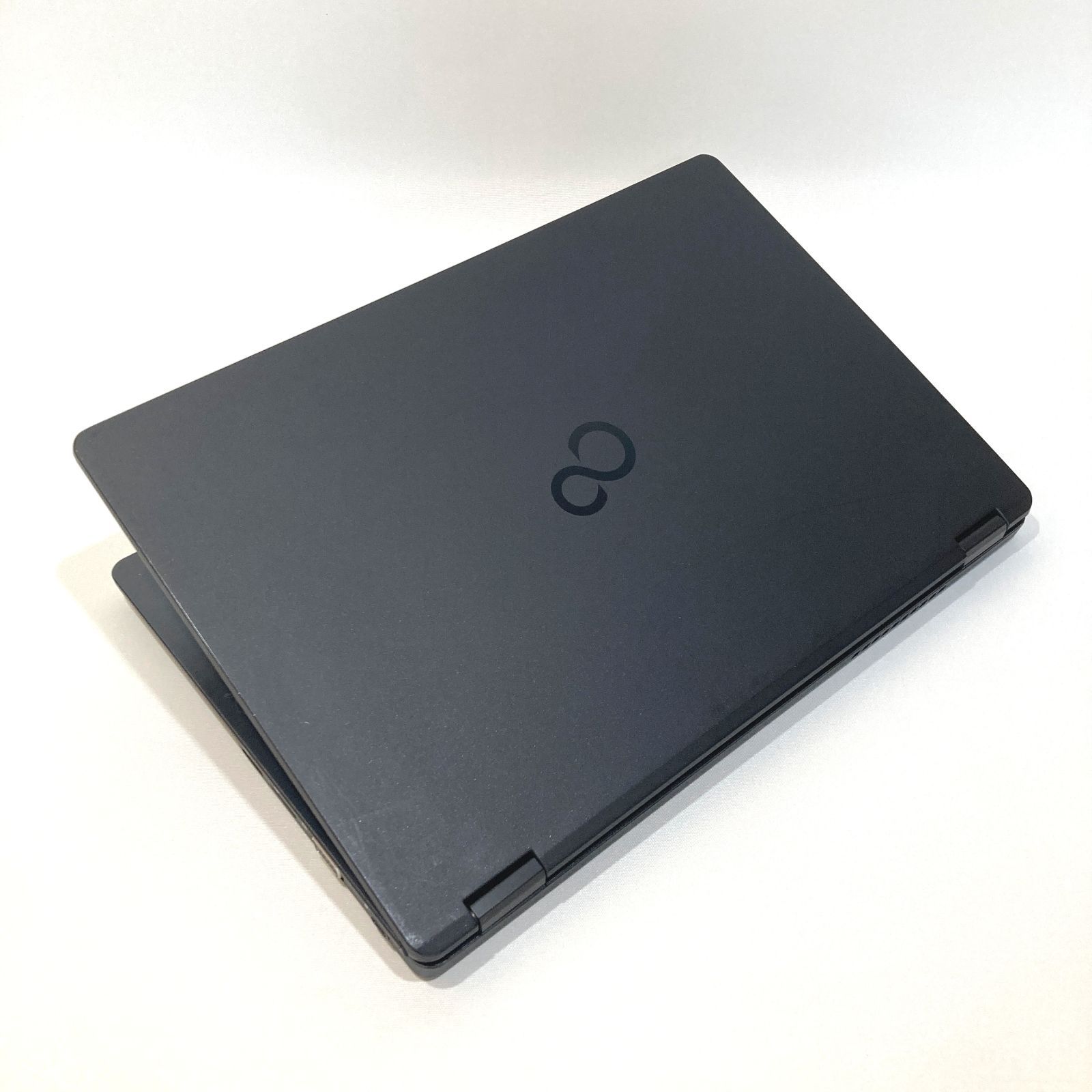 初心者向✨快適i3&SSD・薄型軽量◇黒◇すぐ使えるノートパソコン◇T266