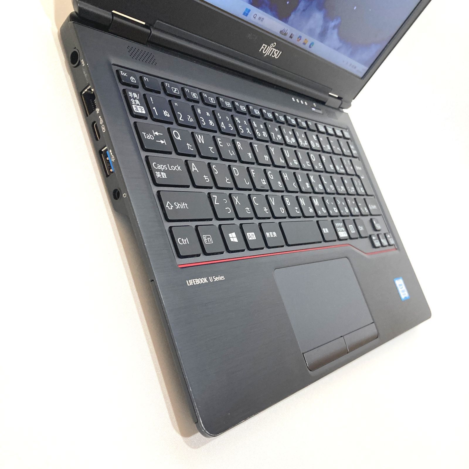 初心者向✨快適i3&SSD・薄型軽量◇黒◇すぐ使えるノートパソコン◇T266