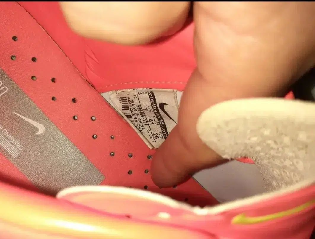 サッカーシューズ