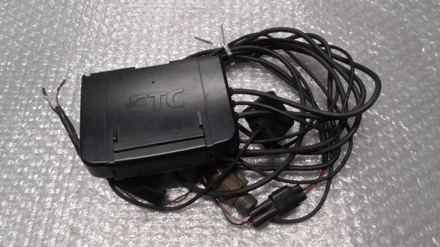 ZRT 20 A の ETC JRM 11 アンテナ分離型車載器