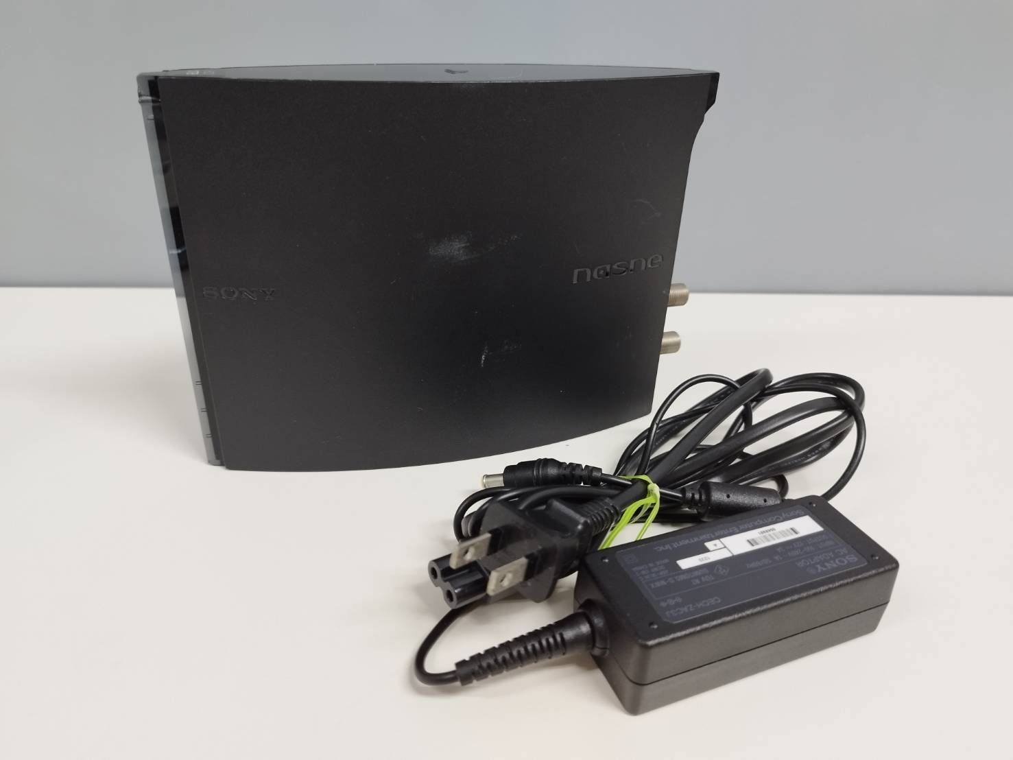 その他 SONY NASNE CECH-ZNR2J 100 Amazon | nasne 1TBモデル (CECH-ZNR2J)【メーカー生産終了】 | 周辺