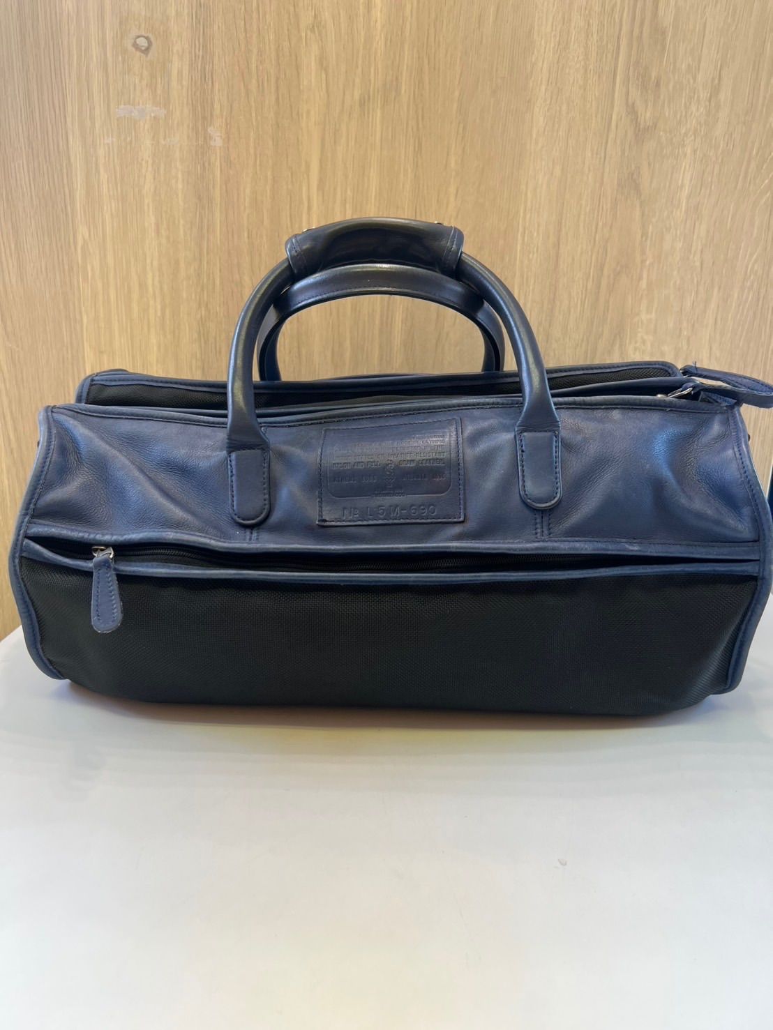 品 COACHコーチ ボストンバッグ 黒ブラック×紺ネイビー 肩掛け 手提げ バッグかばん 品 現状品