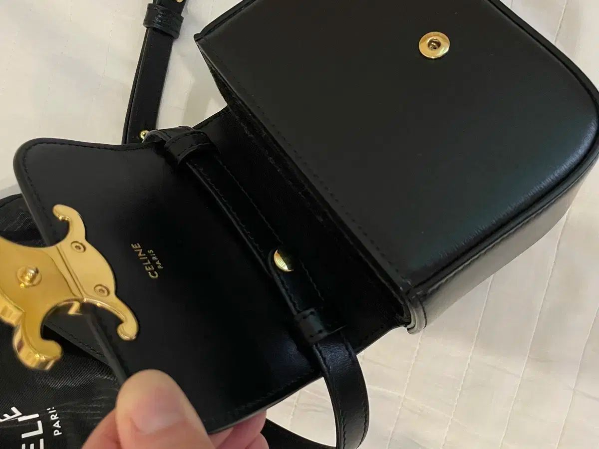 セリーヌ トリオンフ ミニバック ブラック