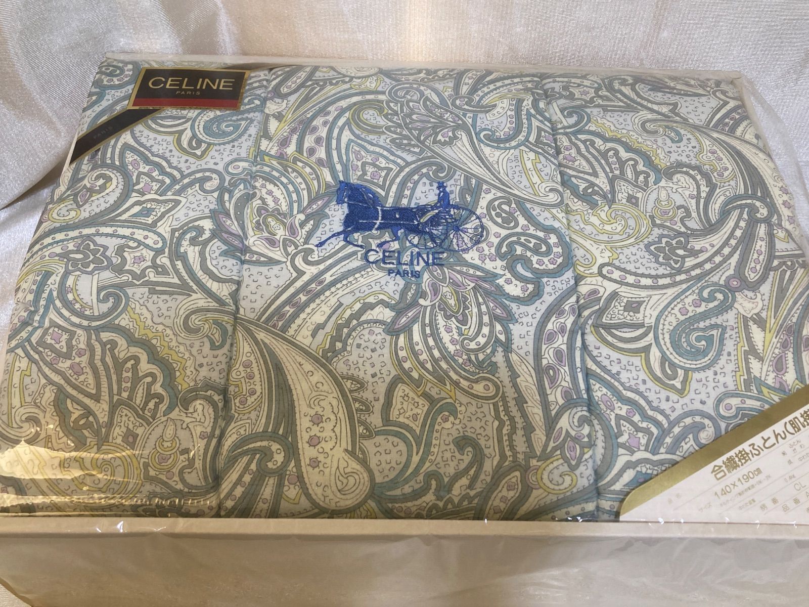 CELINE 合繊掛けふとん(肌掛) 140×190cm ペイズリー柄 - メルカリ