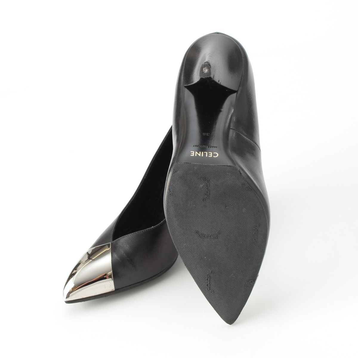 Vカット メタル