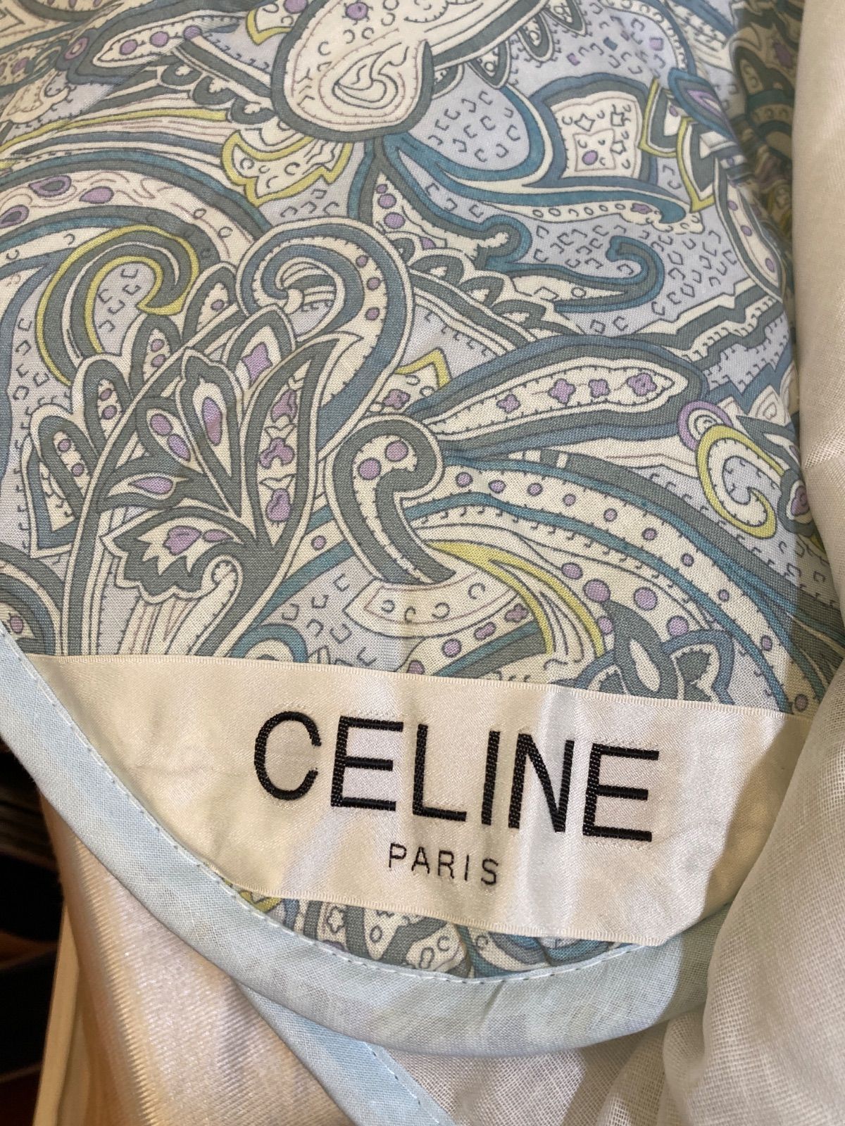 CELINE ペイズリー柄 掛け布団 140×190cm CELINE ペイズリー柄