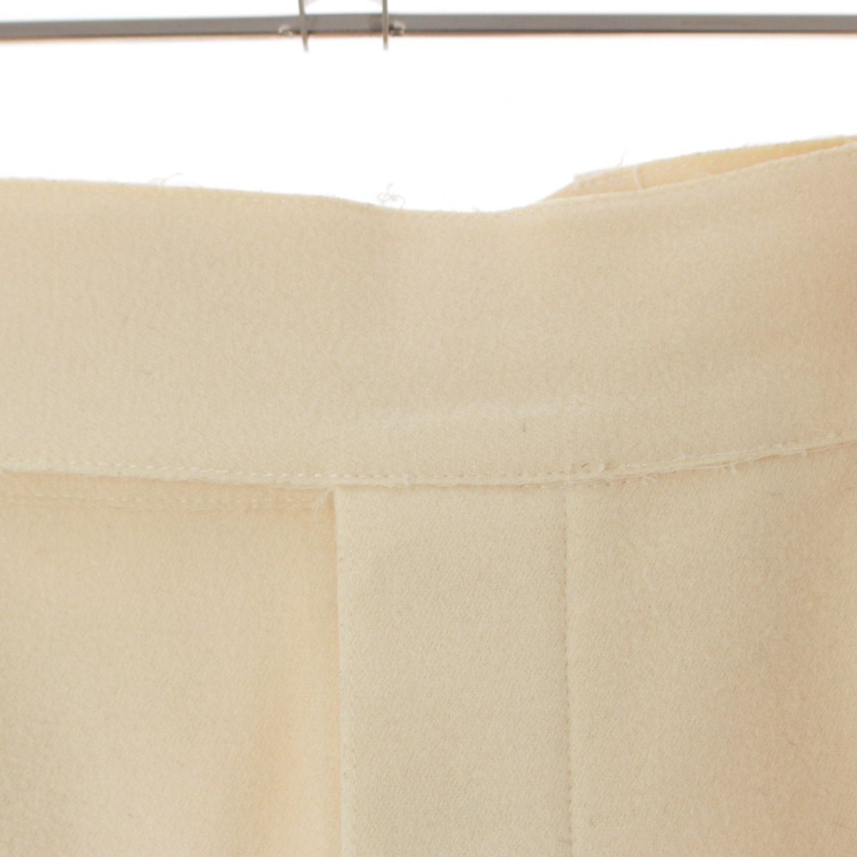 センタープレス ボタンフライ