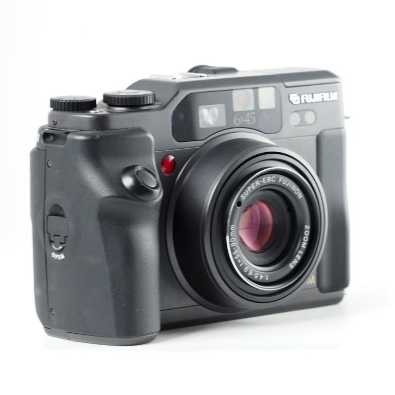 FUJIFILM 富士フイルム GA645Zi Professional ZOOM 中判 フィルム