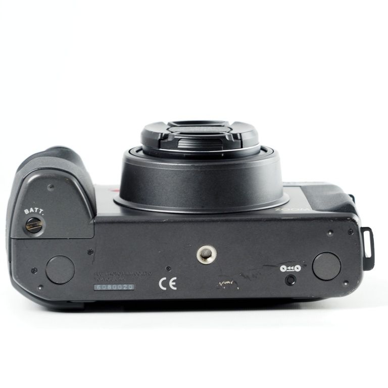 FUJIFILM 富士フイルム GA645Zi Professional ZOOM 中判 フィルム