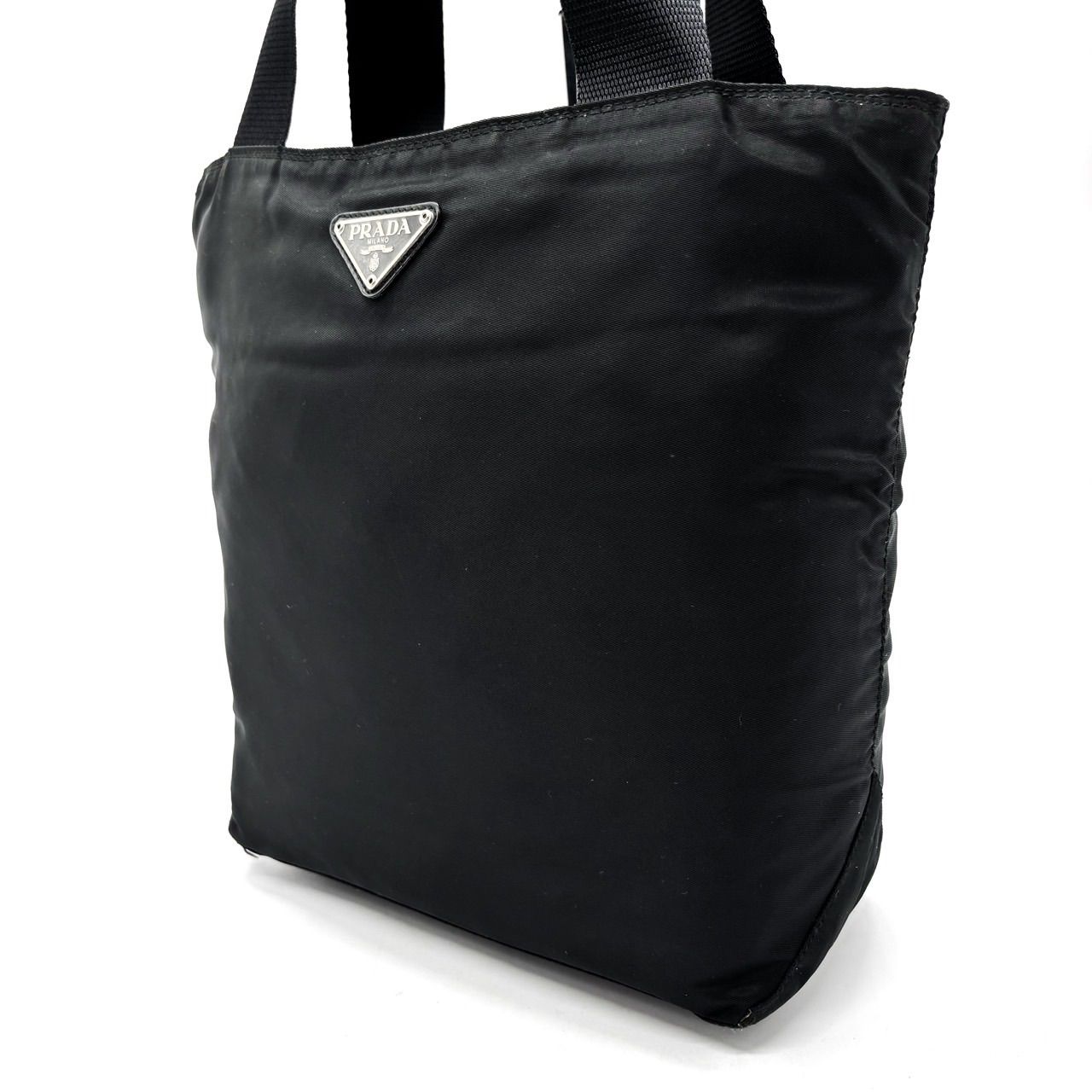 値下げ【ヴィンテージPRADA】ナイロン トートバッグ 三角プレート プラダ　黒 ✨良品✨ PRADA プラダ 三角プレート ナイロン ハンドバッグ トート