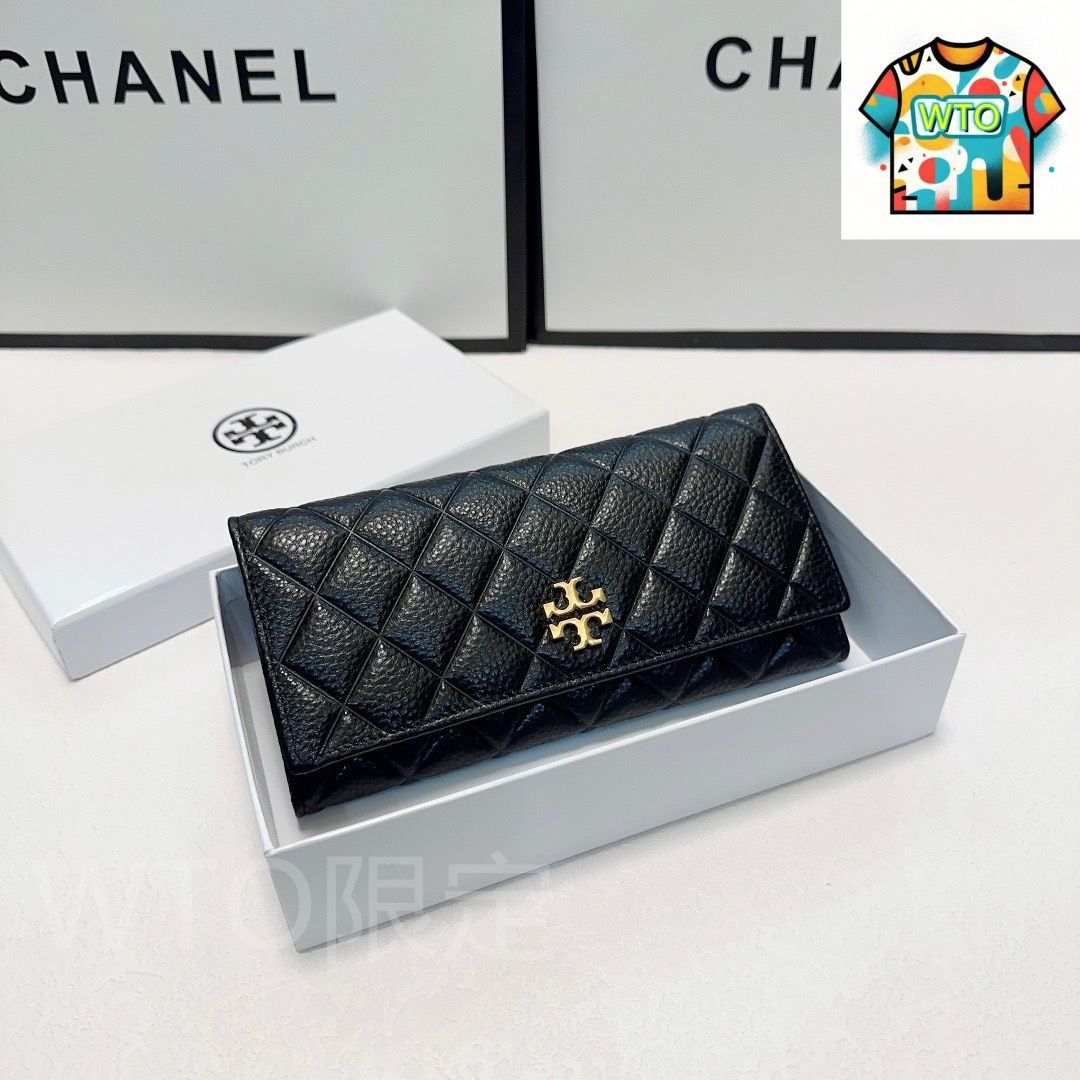 今日 Tory Burch トリーバーチ ショートウォレット レザーを使用したシンプルで百搭なデザイン