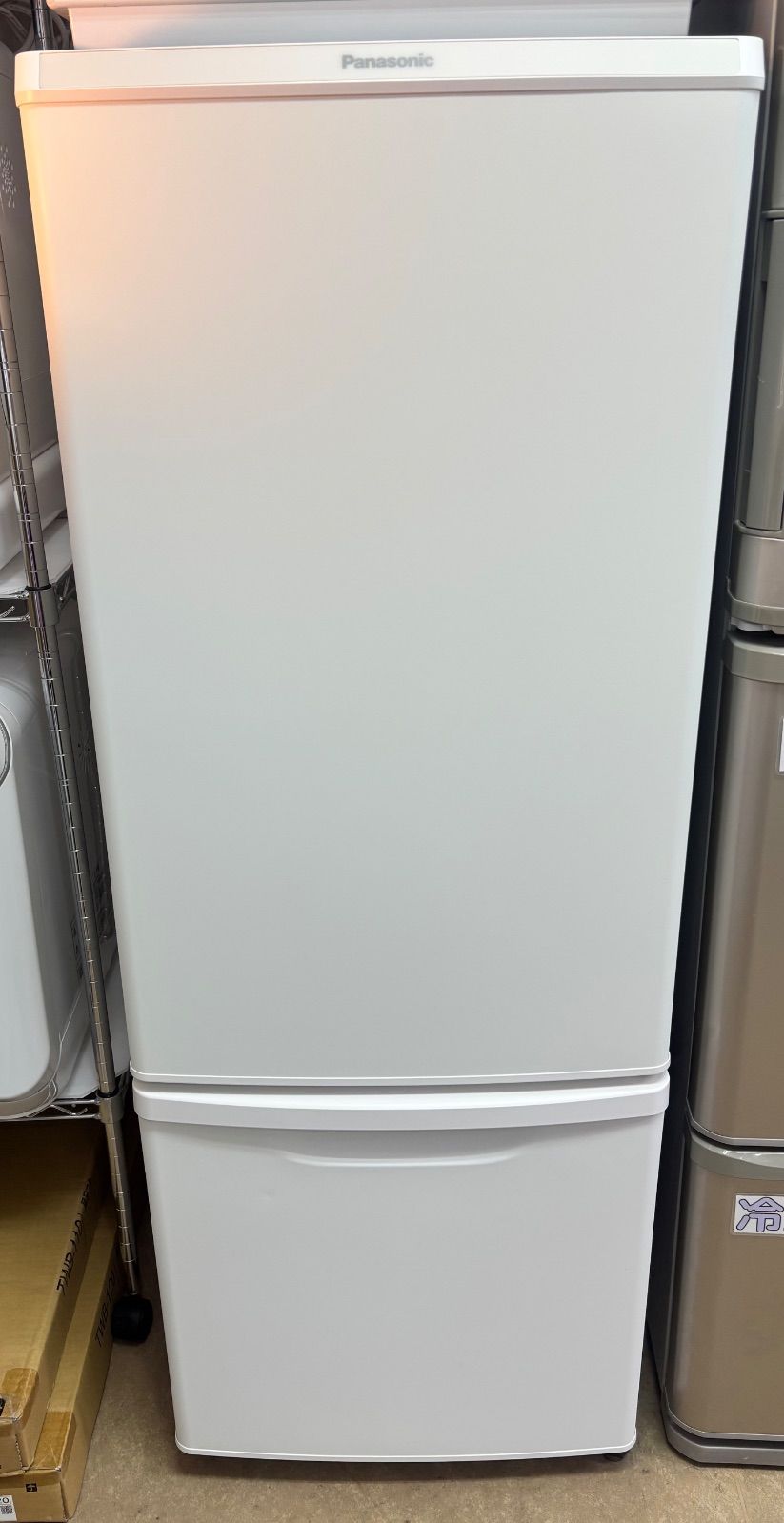Panasonic 冷蔵庫 168 L マットホワイト NR B 17 CW W
