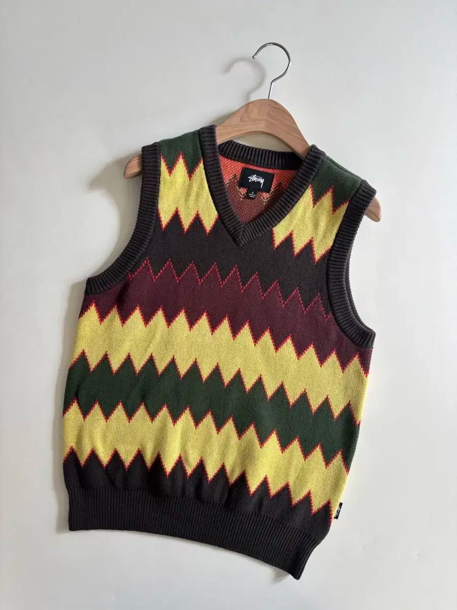 STUSSY ステューシー ヘイデン ニット ベスト