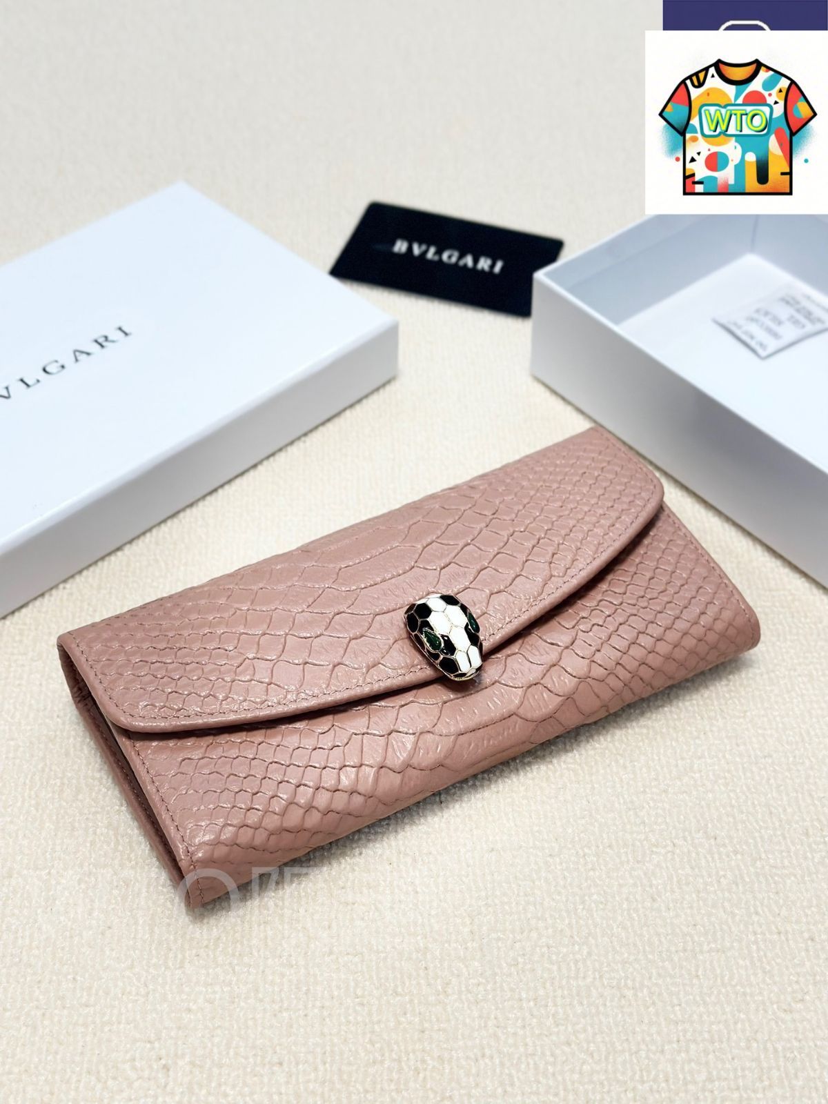 今日 Bulgari ブルガリ レザーウォレット 高品質仕上がりのファッショナブルデザイン