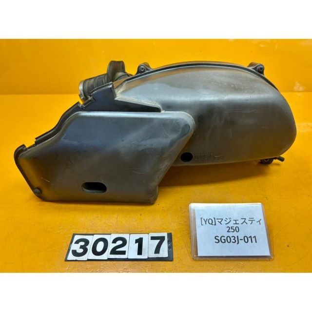 YQ 30217]@ヤマハ YAMAHA マジェスティ250 SG03J-011 エアクリーナー