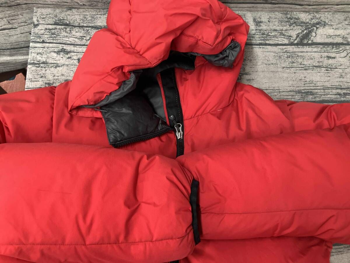 THE NORTH FACE ☆ ND18001／RED ダウンジャケット サイズS 汚れ有