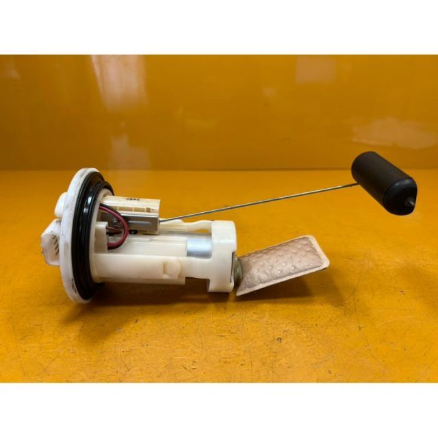 専用② YP 30162]@ホンダ HONDA フォルツァZ MF08-130 後期型 フューエル