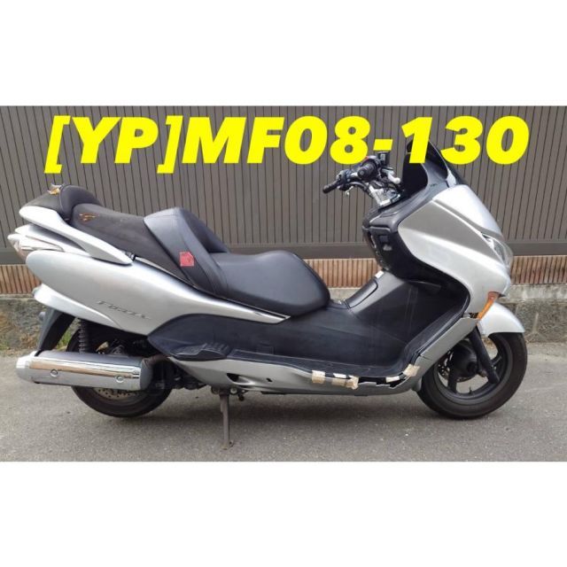 YP 30126]@ホンダ HONDA フォルツァZ MF08-130 後期型 外装カウル