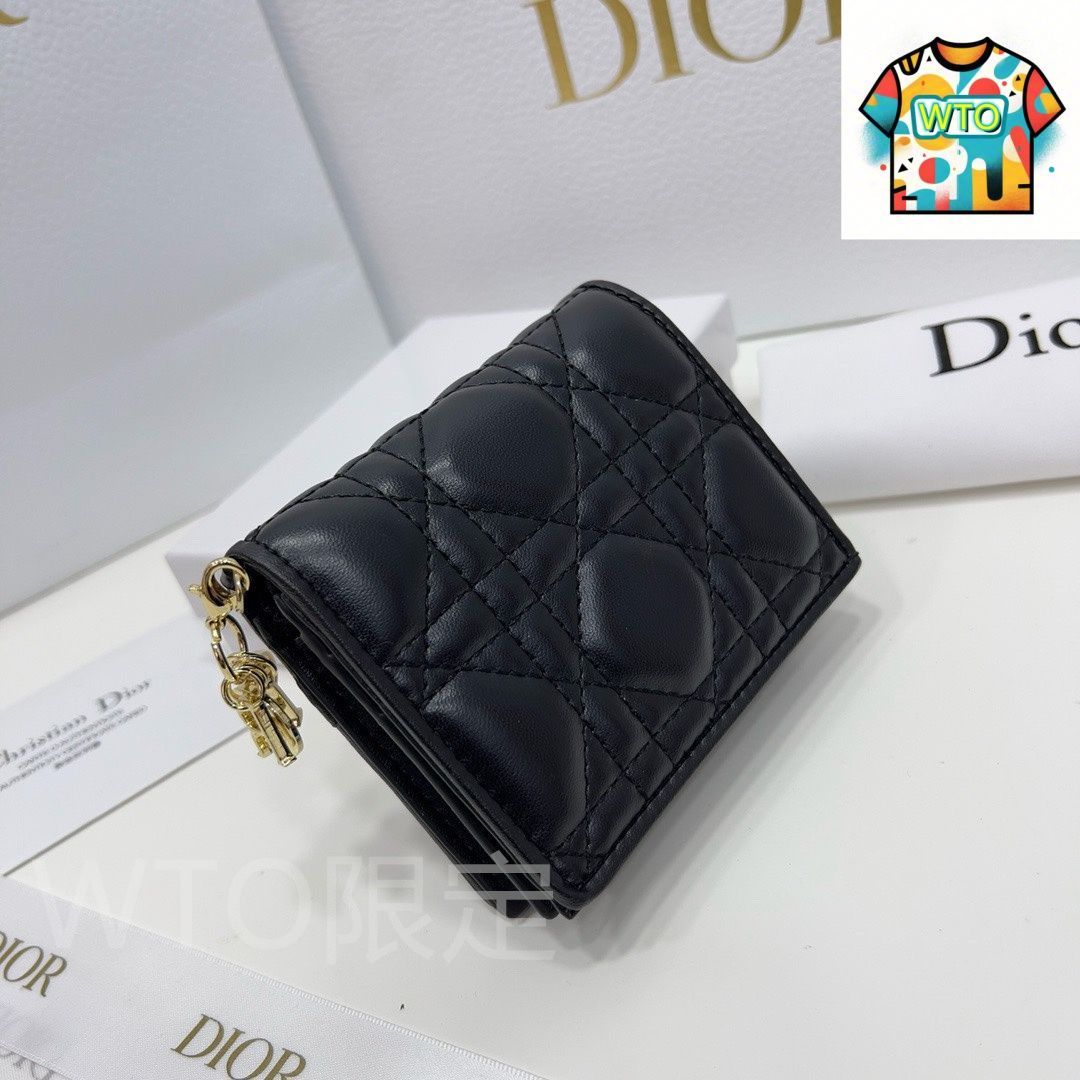 今日 Dior ディオール ミニレディーディオールウォレット 羊皮革にトグルステッチクラシックデザイン