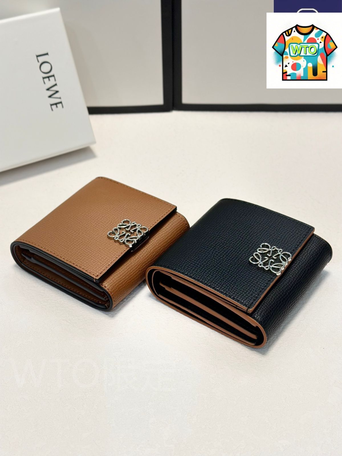 今日 Loewe ロエベ レザー財布 耐久性に優れ 手触り良好