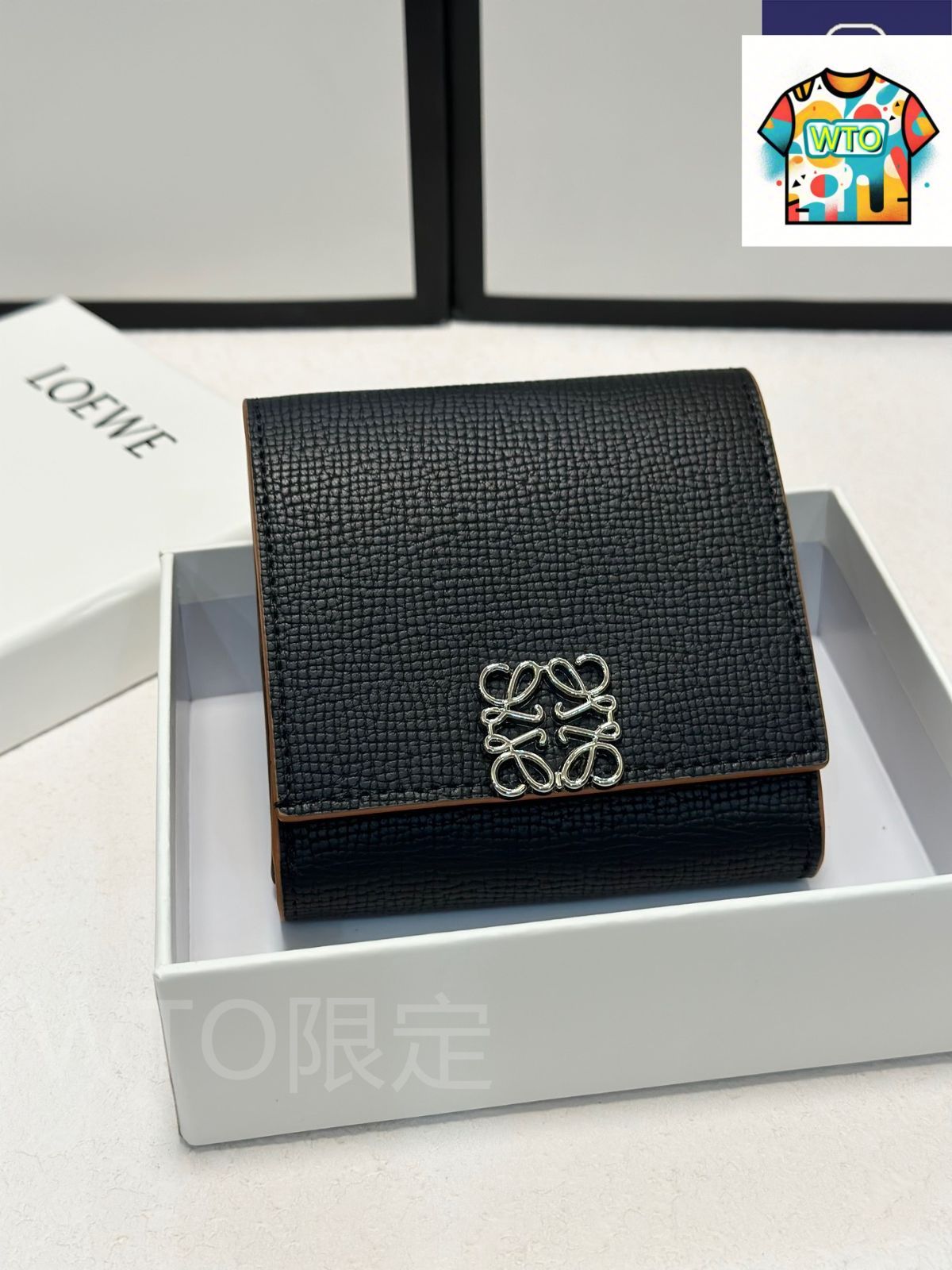 今日 Loewe ロエベ レザー財布 耐久性に優れ 手触り良好