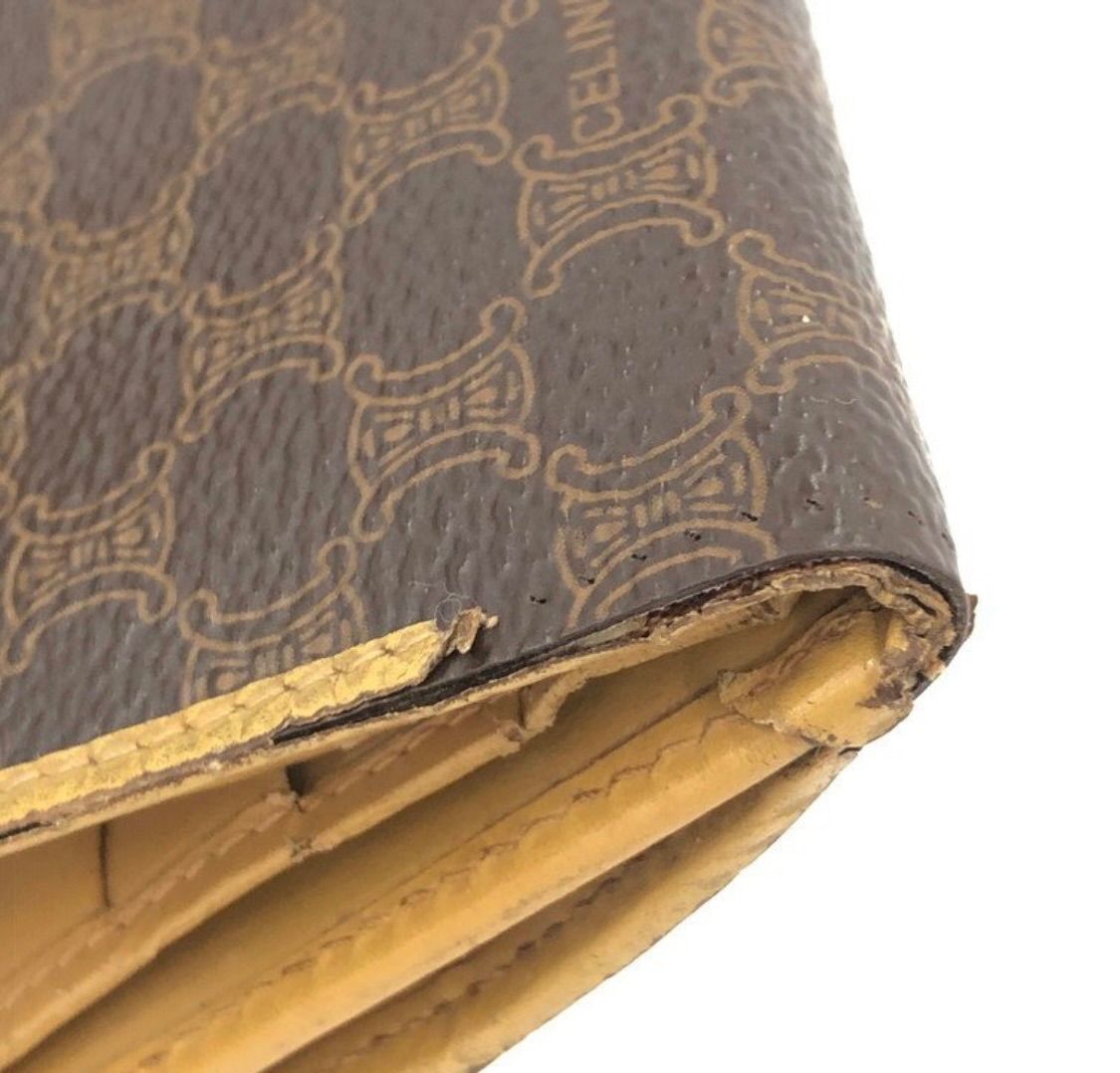 CELINE セリーヌ 折り財布 マカダム トリンオフ M13 セリーヌ 二つ折り