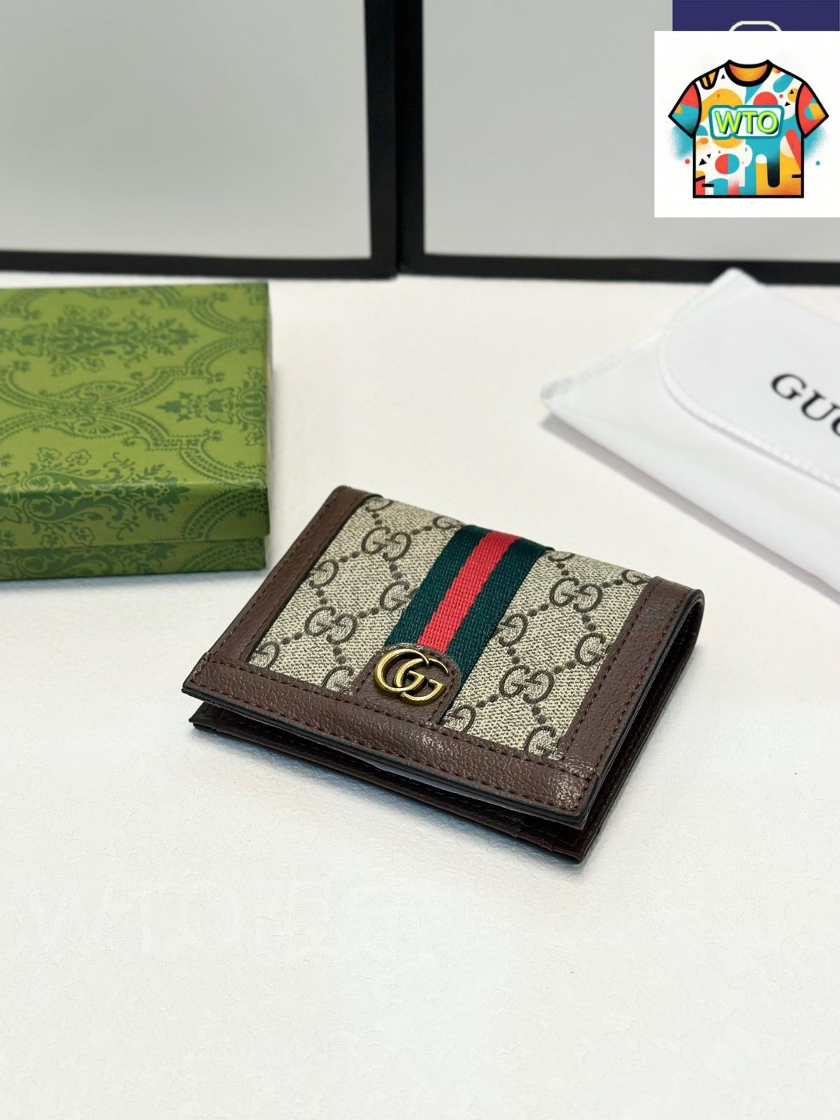今日 Gucci グッチ 最新ウォレット 頭層小牛皮×PVC素材 作り精巧 多カードポケット 超薄デザインで持ち運び便利