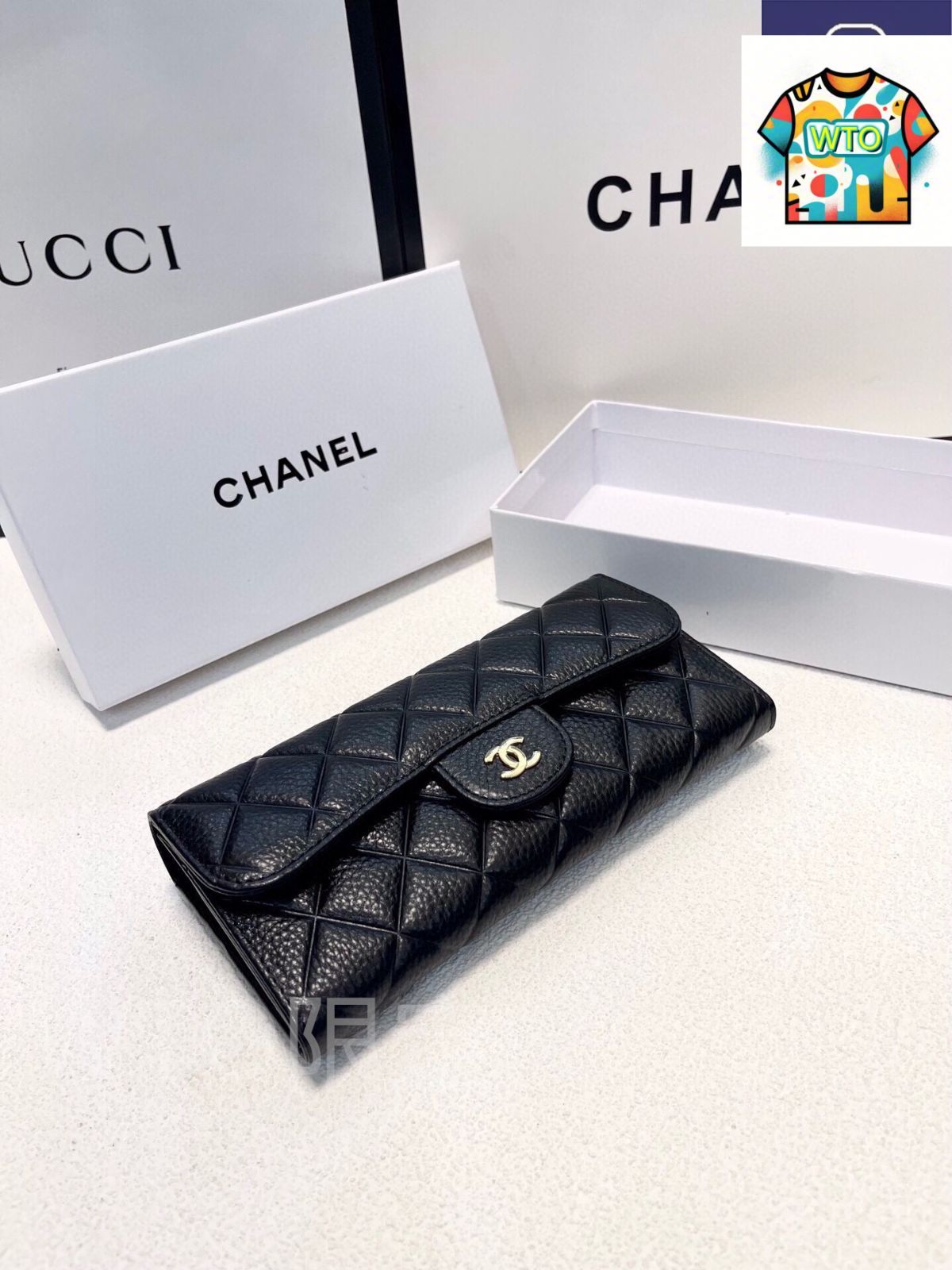 今日 Chanel シャネル クラシック二つ折りシリーズ 牛皮で作り精巧耐久性に優れ触感にも優れる