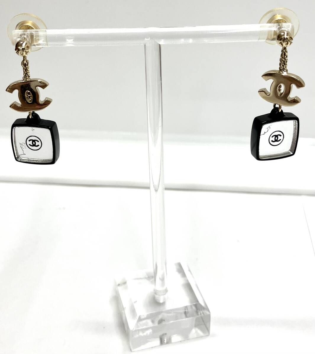 CHANEL シャネル ミラーココマークピアス