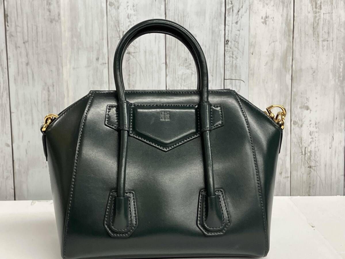 GIVENCHY アンティゴナロック ミニボックス レザー ショルダーバッグ