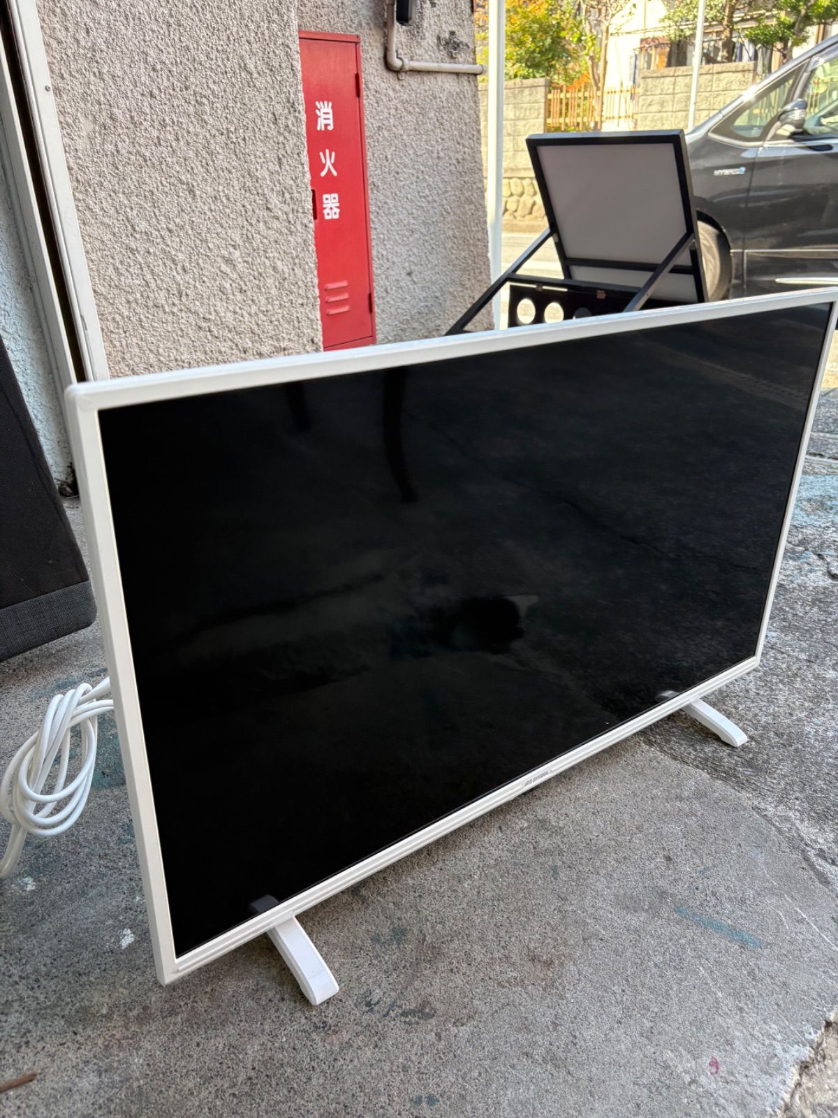 アイリスオーヤマ 液晶テレビ LT-32C320W 32V型 ホワイト