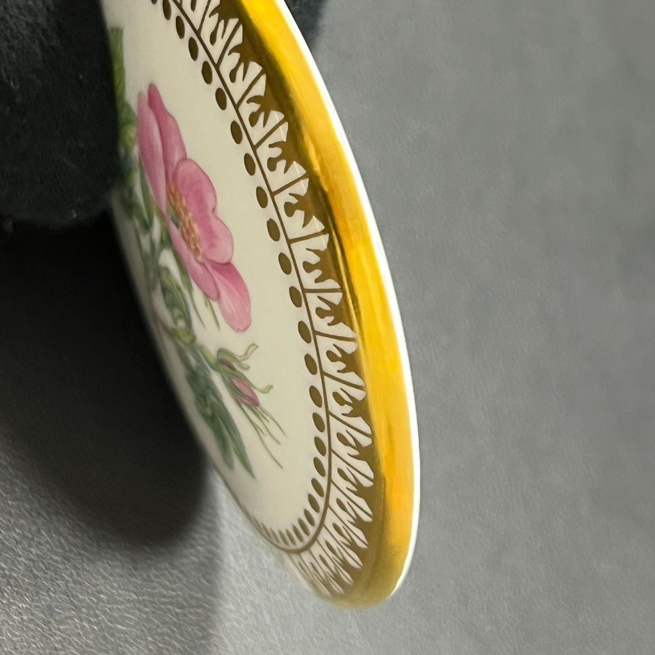 ロイヤルコペンハーゲン フローラダニカ　200周年記念　手鏡　ミラー ロイヤルコペンハーゲン フローラダニカ 200周年記念 手鏡 ミラー