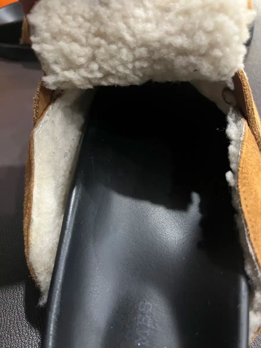 ゴーミュールスリッパ