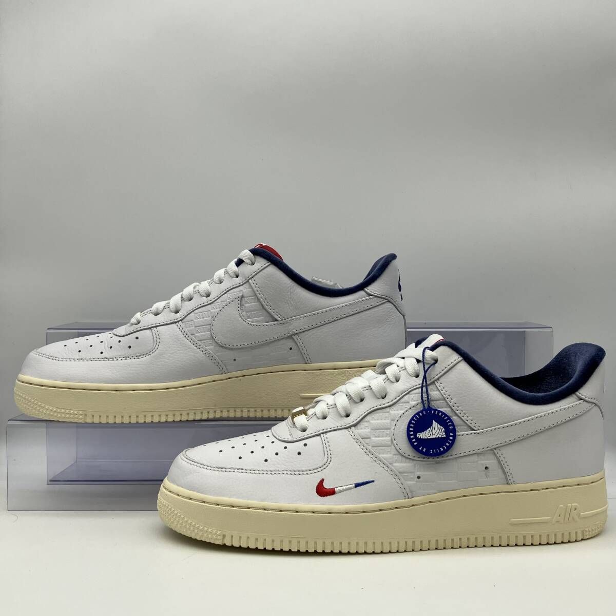 翌日配送、数量限定 。 NIKE KITH AIR FORCE 1 LOW FRANCE ナイキ キス エアフォース 1 ロー フランス PARIS パリ CZ7927-100 サイズ27.5cm 黒タグ