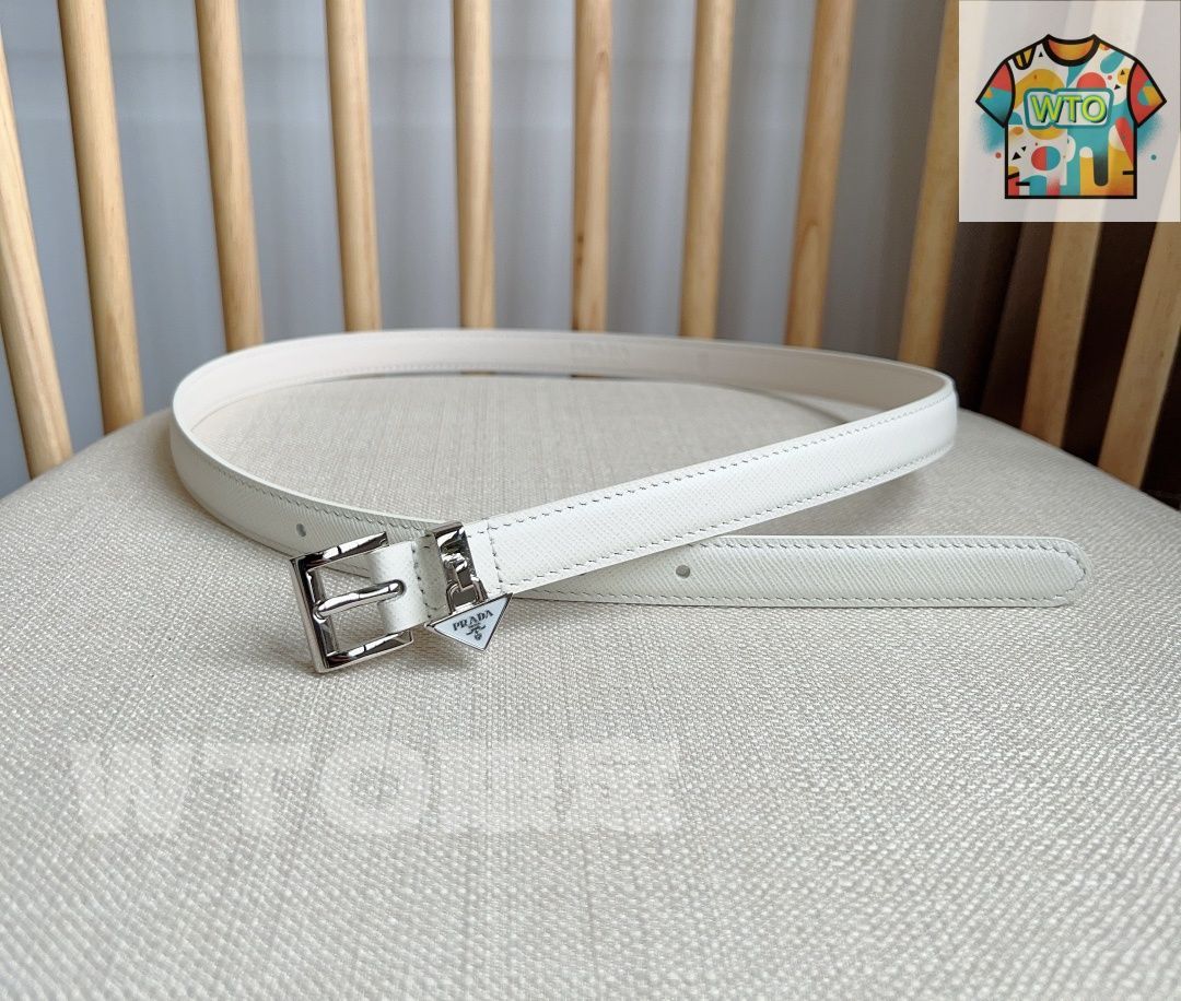 プラダ エレガント