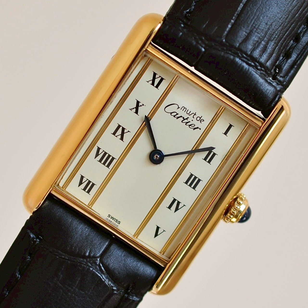 Cartier マストタンク LM ヴェルメイユ クォーツ アイボリー文字盤