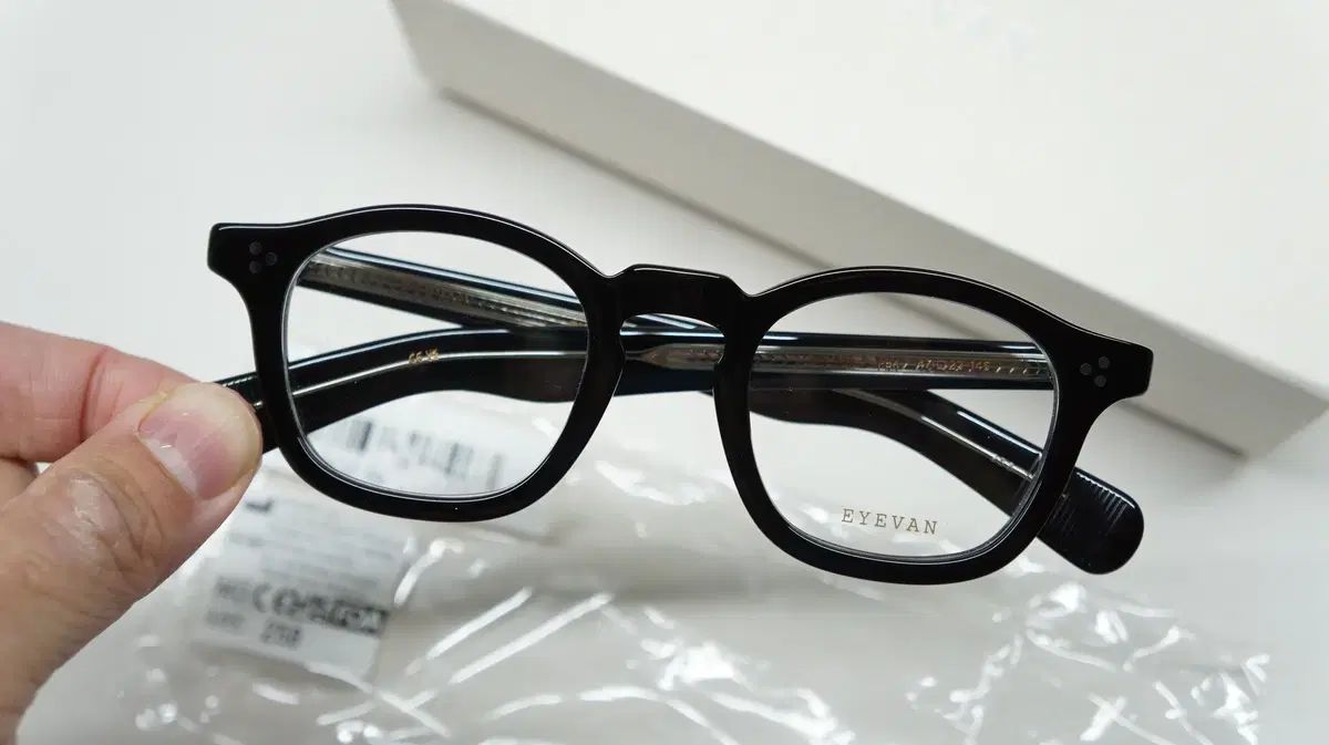 アイヴァン グッドマン EYEVAN goodman ブラック