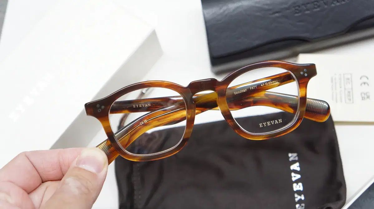 アイヴァン 굿맨 EYEVAN アイヴァンメガネ ブラウン